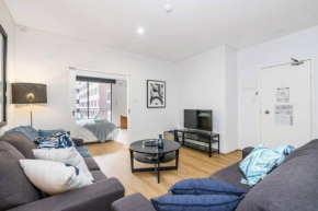 504 - Perth Cbd Huge 1br 1ba Beauty